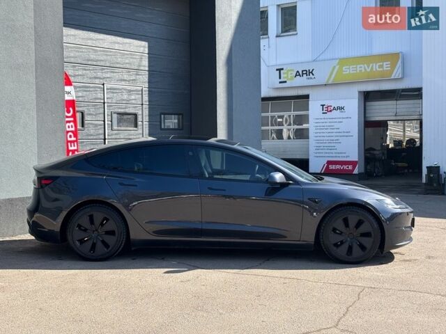 Серый Тесла Модель 3, объемом двигателя 0 л и пробегом 39 тыс. км за 31499 $, фото 10 на Automoto.ua