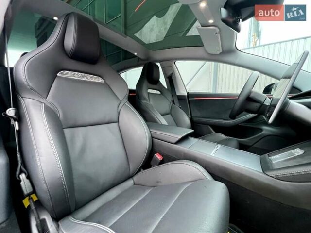 Серый Тесла Модель 3, объемом двигателя 0 л и пробегом 4 тыс. км за 45000 $, фото 78 на Automoto.ua
