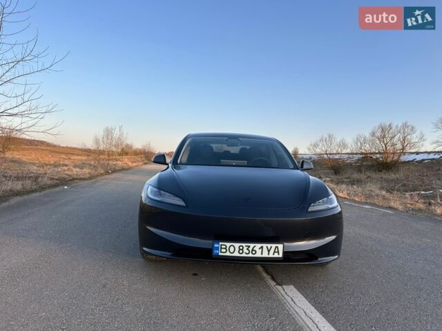 Серый Тесла Модель 3, объемом двигателя 0 л и пробегом 23 тыс. км за 27300 $, фото 12 на Automoto.ua