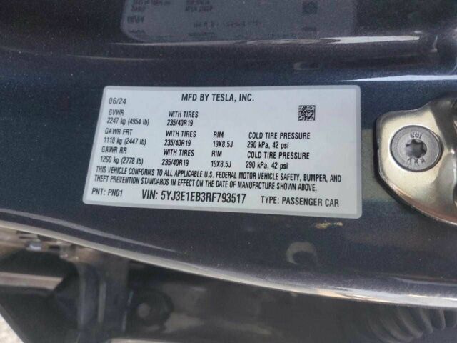 Сірий Тесла Модель 3, об'ємом двигуна 0 л та пробігом 62 тис. км за 10000 $, фото 11 на Automoto.ua
