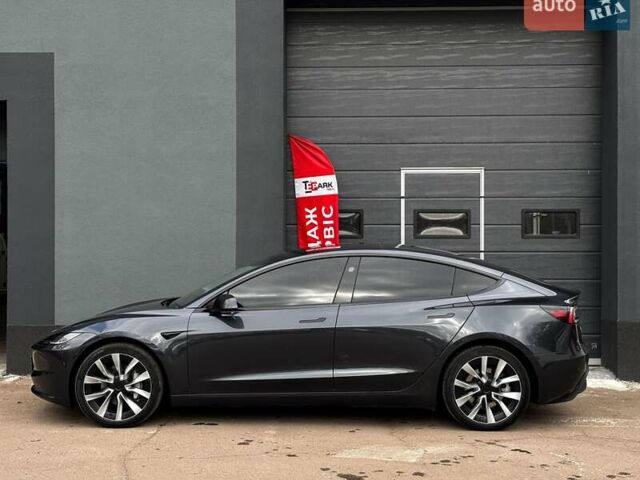 Серый Тесла Модель 3, объемом двигателя 0 л и пробегом 20 тыс. км за 32500 $, фото 7 на Automoto.ua