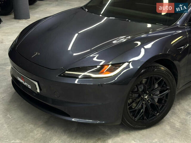 Серый Тесла Модель 3, объемом двигателя 0 л и пробегом 41 тыс. км за 25500 $, фото 7 на Automoto.ua