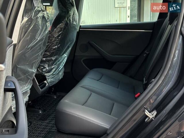 Сірий Тесла Модель 3, об'ємом двигуна 0 л та пробігом 1 тис. км за 28999 $, фото 14 на Automoto.ua