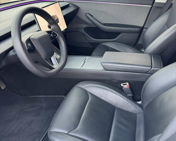 Серый Тесла Модель 3, объемом двигателя 0 л и пробегом 35 тыс. км за 25400 $, фото 11 на Automoto.ua