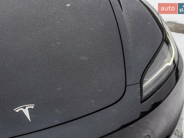 Серый Тесла Модель 3, объемом двигателя 0 л и пробегом 19 тыс. км за 26000 $, фото 11 на Automoto.ua