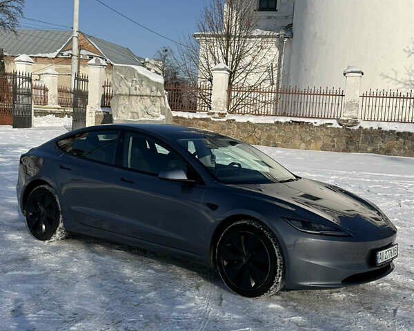 Серый Тесла Модель 3, объемом двигателя 0 л и пробегом 6 тыс. км за 28000 $, фото 2 на Automoto.ua