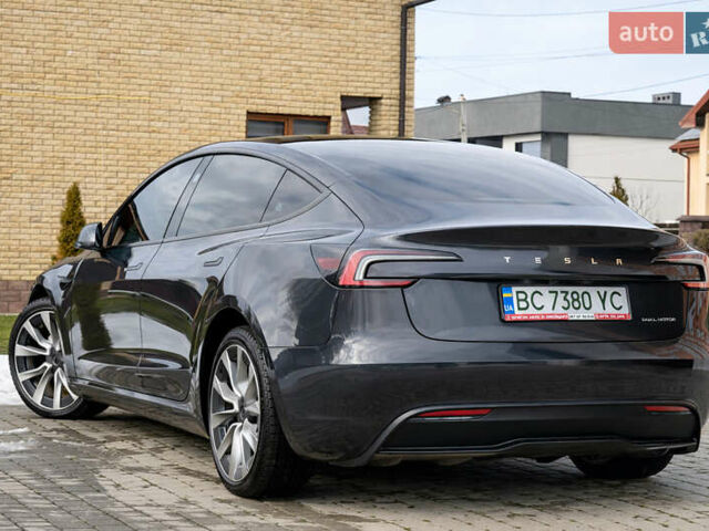 Серый Тесла Модель 3, объемом двигателя 0 л и пробегом 12 тыс. км за 29999 $, фото 9 на Automoto.ua