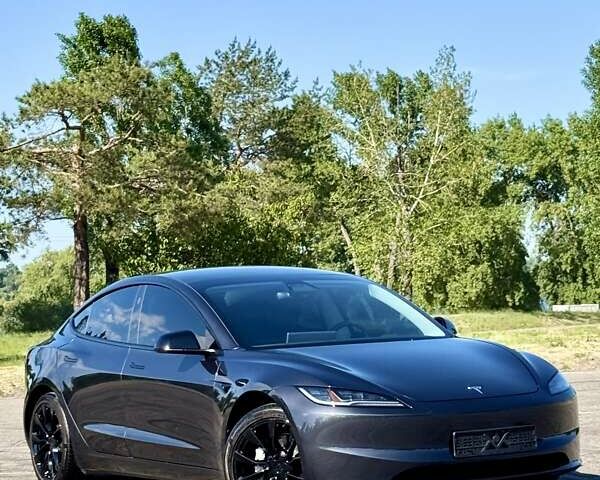 Сірий Тесла Модель 3, об'ємом двигуна 0 л та пробігом 32 тис. км за 31799 $, фото 2 на Automoto.ua