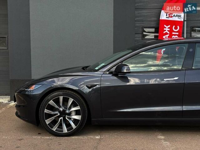 Сірий Тесла Модель 3, об'ємом двигуна 0 л та пробігом 1 тис. км за 28999 $, фото 3 на Automoto.ua