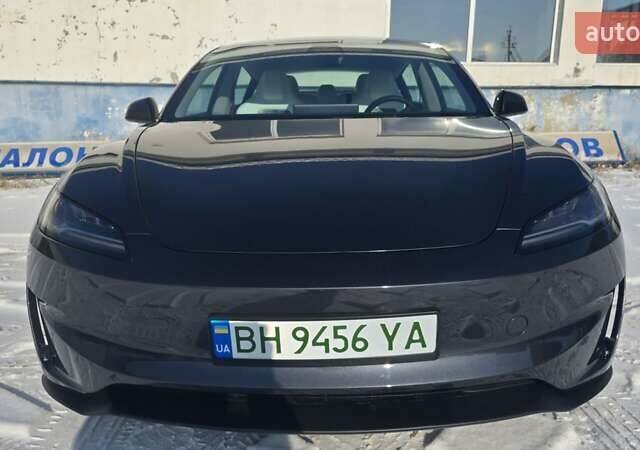 Серый Тесла Модель 3, объемом двигателя 0 л и пробегом 32 тыс. км за 37900 $, фото 6 на Automoto.ua