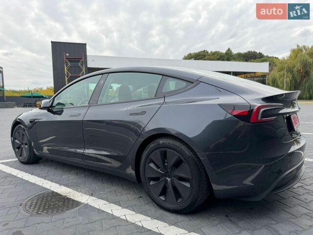 Сірий Тесла Модель 3, об'ємом двигуна 0 л та пробігом 71 тис. км за 28000 $, фото 5 на Automoto.ua
