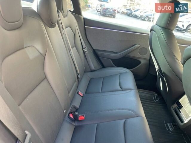 Серый Тесла Модель 3, объемом двигателя 0 л и пробегом 10 тыс. км за 26200 $, фото 42 на Automoto.ua