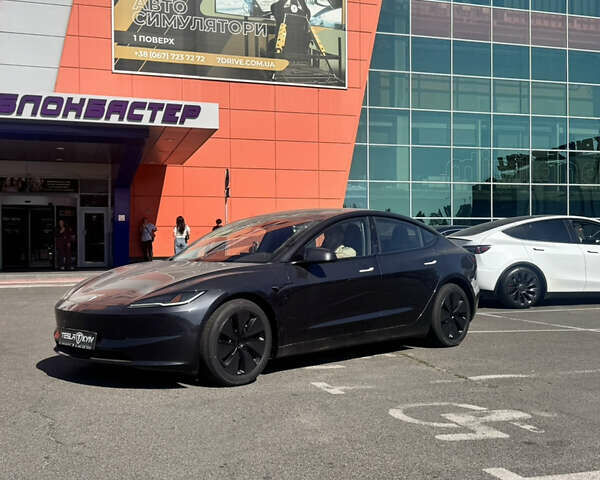 Тесла Модель 3 2024 у Києві на Automoto.ua Сірий Тесла Модель 3, об'ємом двигуна 0 л та пробігом 1 тис. км за 28500 $, фото 14 на Automoto.ua