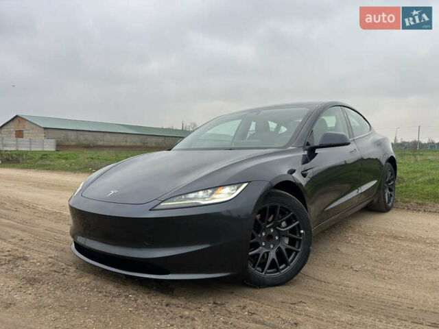 Сірий Тесла Модель 3, об'ємом двигуна 0 л та пробігом 70 тис. км за 26200 $, фото 4 на Automoto.ua