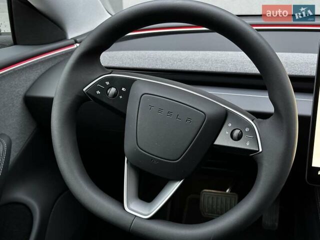 Сірий Тесла Модель 3, об'ємом двигуна 0 л та пробігом 1 тис. км за 30999 $, фото 18 на Automoto.ua