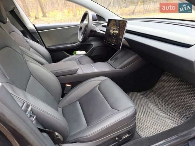 Сірий Тесла Модель 3, об'ємом двигуна 0 л та пробігом 32 тис. км за 25800 $, фото 2 на Automoto.ua