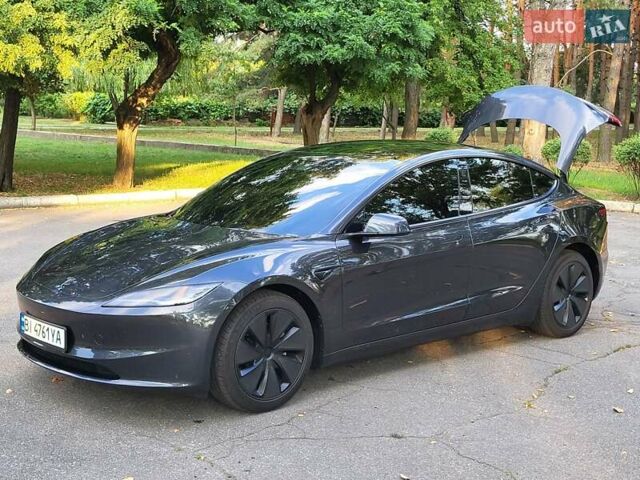 Сірий Тесла Модель 3, об'ємом двигуна 0 л та пробігом 5 тис. км за 27650 $, фото 4 на Automoto.ua