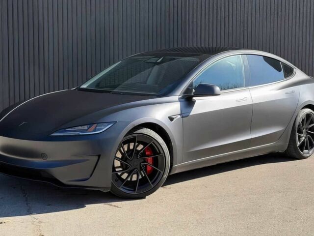 Серый Тесла Модель 3, объемом двигателя 0 л и пробегом 13 тыс. км за 9800 $, фото 2 на Automoto.ua