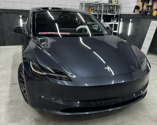 Серый Тесла Модель 3, объемом двигателя 0 л и пробегом 2 тыс. км за 30900 $, фото 14 на Automoto.ua