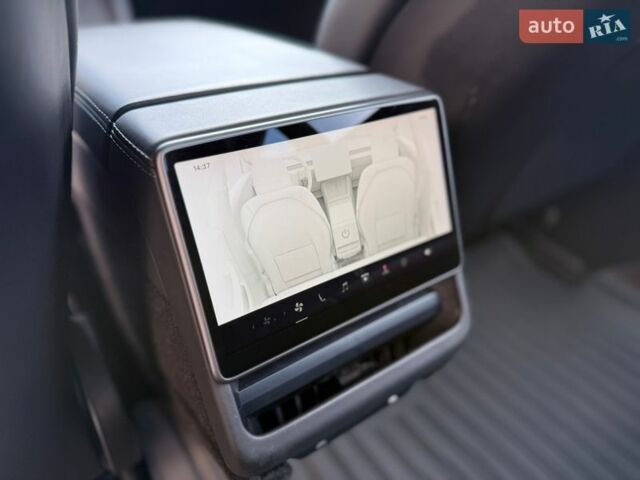 Сірий Тесла Модель 3, об'ємом двигуна 0 л та пробігом 9 тис. км за 29999 $, фото 24 на Automoto.ua