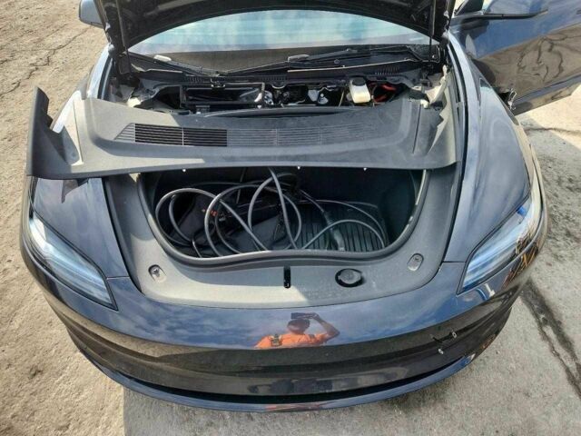 Сірий Тесла Модель 3, об'ємом двигуна 0 л та пробігом 6 тис. км за 10006 $, фото 6 на Automoto.ua