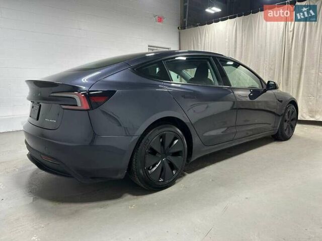 Серый Тесла Модель 3, объемом двигателя 0 л и пробегом 12 тыс. км за 9800 $, фото 3 на Automoto.ua