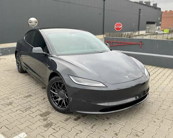 Серый Тесла Модель 3, объемом двигателя 0 л и пробегом 8 тыс. км за 32500 $, фото 9 на Automoto.ua