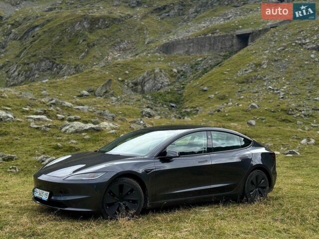 Серый Тесла Модель 3, объемом двигателя 0 л и пробегом 12 тыс. км за 29500 $, фото 21 на Automoto.ua