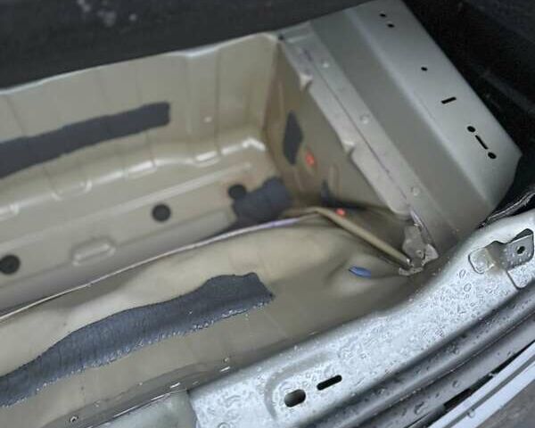 Серый Тесла Модель 3, объемом двигателя 0 л и пробегом 5 тыс. км за 28500 $, фото 10 на Automoto.ua