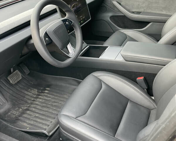 Тесла Модель 3 2025 у Бродах на Automoto.ua Сірий Тесла Модель 3, об'ємом двигуна 0 л та пробігом 2 тис. км за 26700 $, фото 8 на Automoto.ua