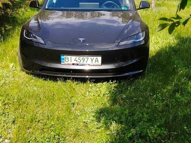 Сірий Тесла Модель 3, об'ємом двигуна 0 л та пробігом 7 тис. км за 28200 $, фото 3 на Automoto.ua