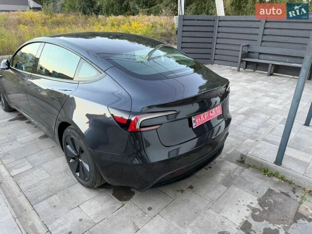Серый Тесла Модель 3, объемом двигателя 0 л и пробегом 8 тыс. км за 29500 $, фото 6 на Automoto.ua