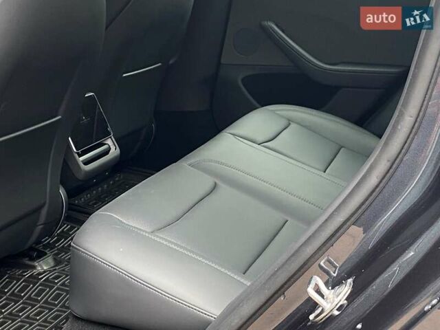 Сірий Тесла Модель 3, об'ємом двигуна 0 л та пробігом 1 тис. км за 34000 $, фото 14 на Automoto.ua