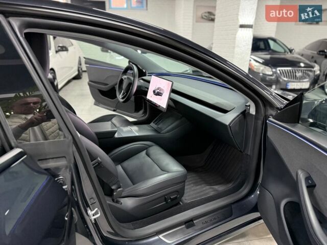 Сірий Тесла Модель 3, об'ємом двигуна 0 л та пробігом 9 тис. км за 29999 $, фото 48 на Automoto.ua