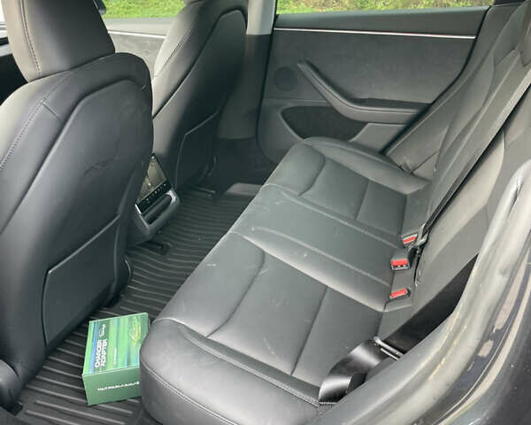 Тесла Модель 3 2025 у Бродах на Automoto.ua Сірий Тесла Модель 3, об'ємом двигуна 0 л та пробігом 2 тис. км за 26700 $, фото 10 на Automoto.ua