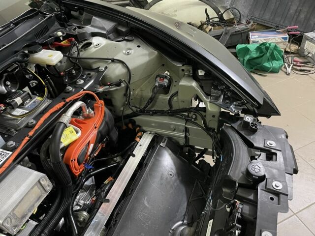 Серый Тесла Модель 3, объемом двигателя 0 л и пробегом 2 тыс. км за 27300 $, фото 10 на Automoto.ua