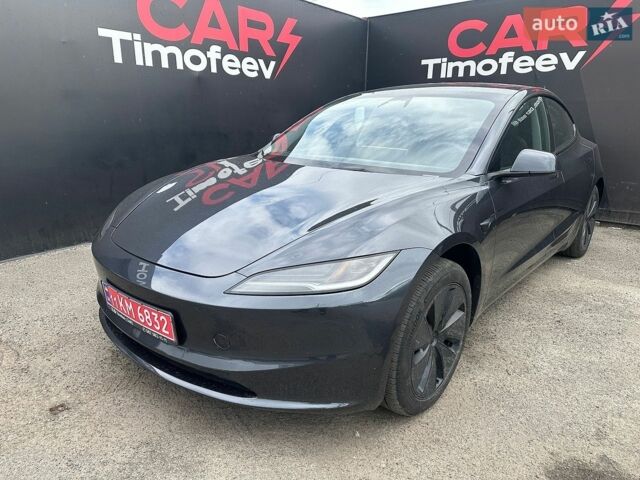 Серый Тесла Модель 3, объемом двигателя 0 л и пробегом 1 тыс. км за 28000 $, фото 5 на Automoto.ua