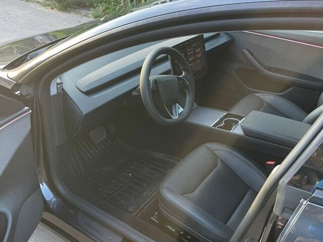 Сірий Тесла Модель 3, об'ємом двигуна 0 л та пробігом 5 тис. км за 28200 $, фото 7 на Automoto.ua