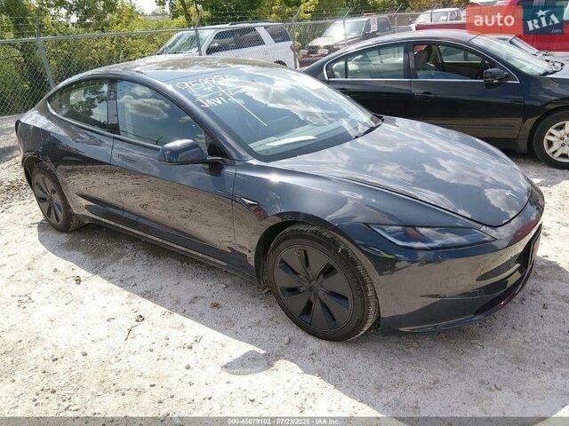 Серый Тесла Модель 3, объемом двигателя 0 л и пробегом 5 тыс. км за 9300 $, фото 9 на Automoto.ua