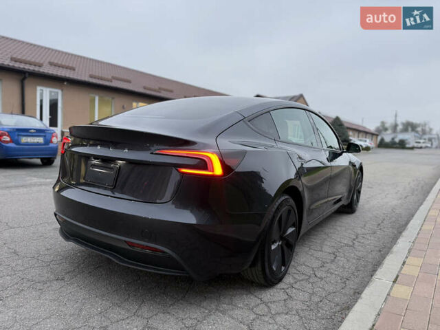 Серый Тесла Модель 3, объемом двигателя 0 л и пробегом 6 тыс. км за 29999 $, фото 19 на Automoto.ua