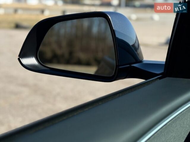 Серый Тесла Модель 3, объемом двигателя 0 л и пробегом 2 тыс. км за 31000 $, фото 25 на Automoto.ua