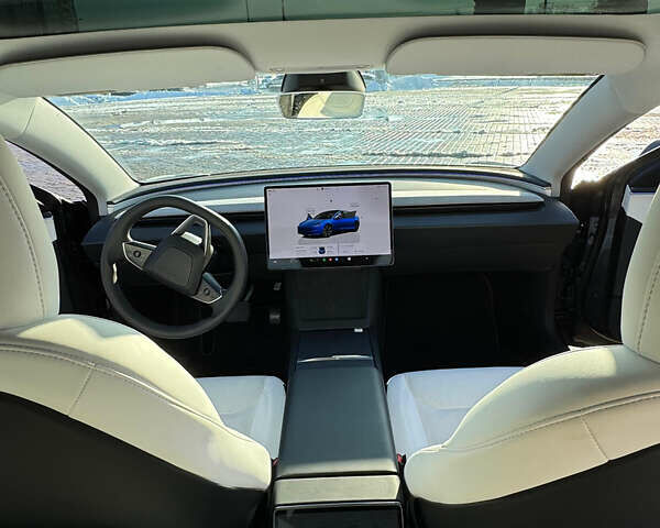 Сірий Тесла Модель 3, об'ємом двигуна 0 л та пробігом 5 тис. км за 27999 $, фото 10 на Automoto.ua