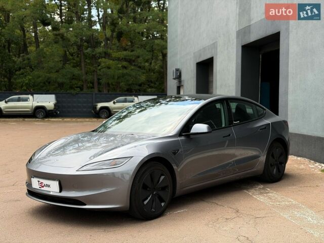 Сірий Тесла Модель 3, об'ємом двигуна 0 л та пробігом 15 тис. км за 31999 $, фото 2 на Automoto.ua