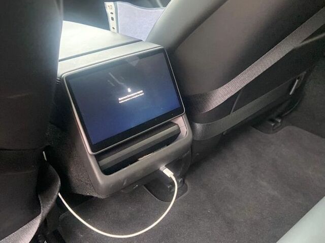 Сірий Тесла Модель 3, об'ємом двигуна 0 л та пробігом 20 тис. км за 27999 $, фото 9 на Automoto.ua