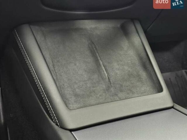 Серый Тесла Модель 3, объемом двигателя 0 л и пробегом 27 тыс. км за 8700 $, фото 24 на Automoto.ua