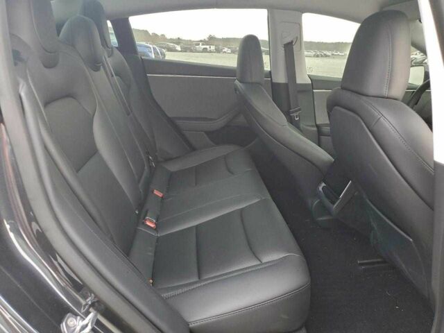 Сірий Тесла Модель 3, об'ємом двигуна 0 л та пробігом 12 тис. км за 10000 $, фото 8 на Automoto.ua