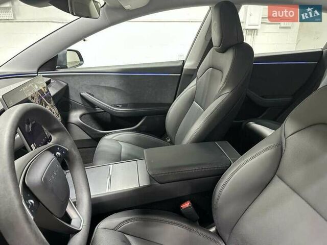 Серый Тесла Модель 3, объемом двигателя 0 л и пробегом 12 тыс. км за 9800 $, фото 11 на Automoto.ua