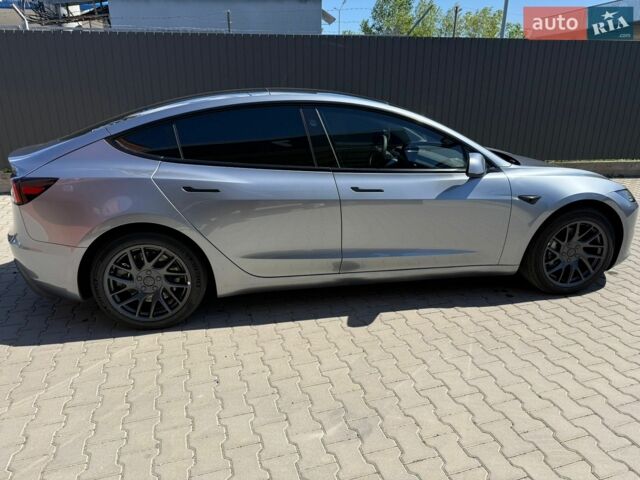 Сірий Тесла Модель 3, об'ємом двигуна 0 л та пробігом 12 тис. км за 27700 $, фото 5 на Automoto.ua