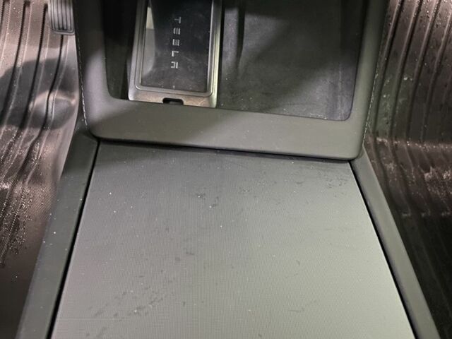 Серый Тесла Модель 3, объемом двигателя 0 л и пробегом 2 тыс. км за 27300 $, фото 18 на Automoto.ua