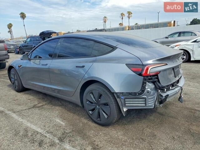Сірий Тесла Модель 3, об'ємом двигуна 0 л та пробігом 4 тис. км за 14900 $, фото 1 на Automoto.ua